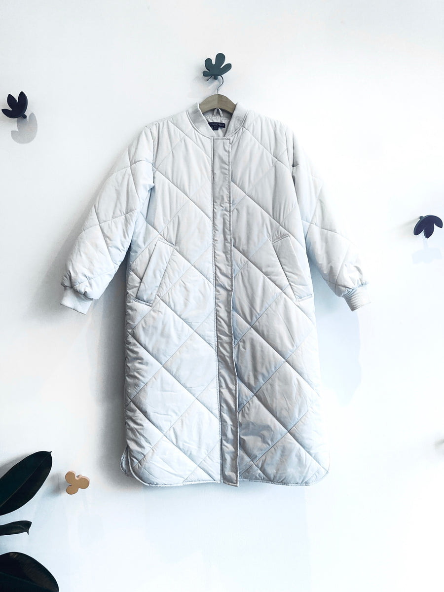 Long Quilted Puffer Jacket // Adult L (14)