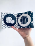 Black & White Book - Fruit & Veg // 4M+