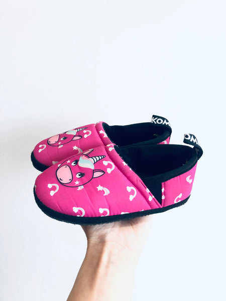 Kombi Unicorn Slippers (10 Toddler)
