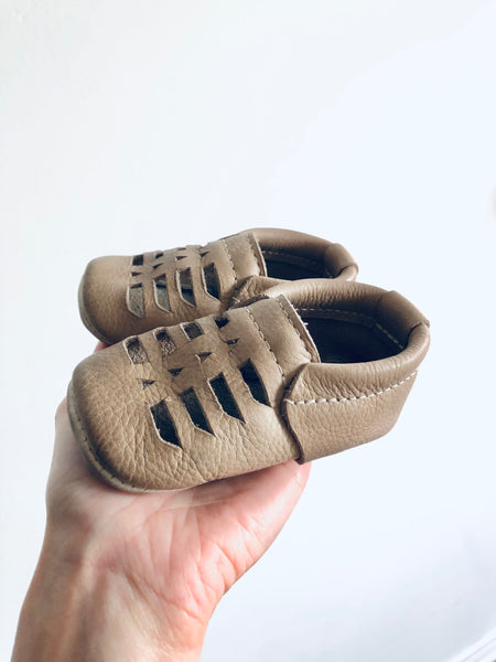 Heyfolks The Pebble Shoe (4 Toddler)