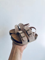 Gap Suede Sandals (5-6)