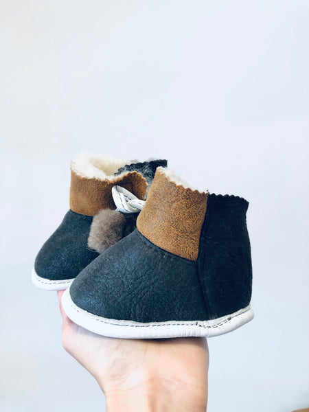 Tokki Cozy Shearling Slipper Boots (1 Baby)